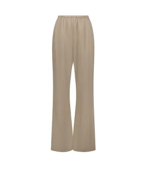 Alicia Pant in Sesame