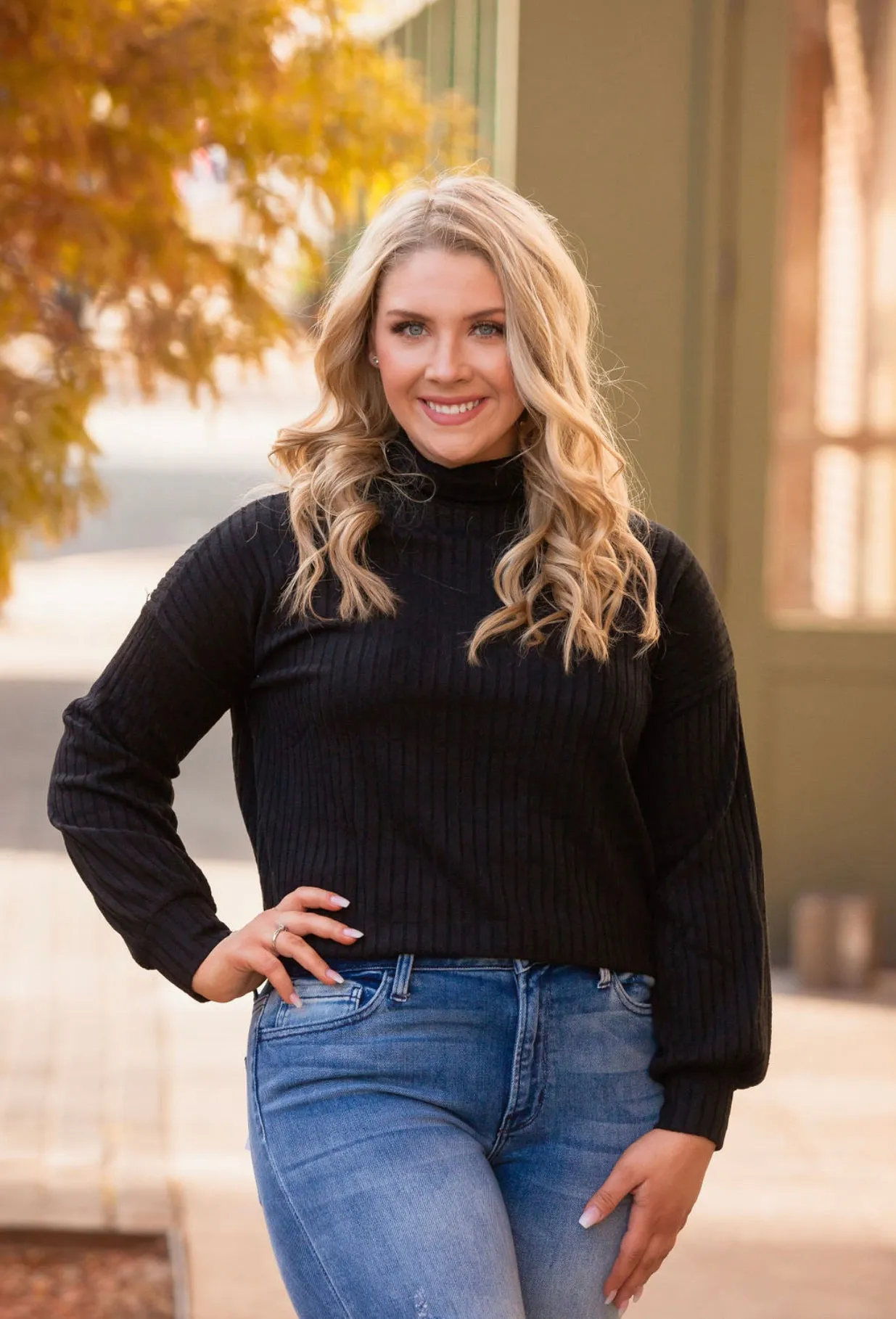 Heinen Black Mock Neck Sweater