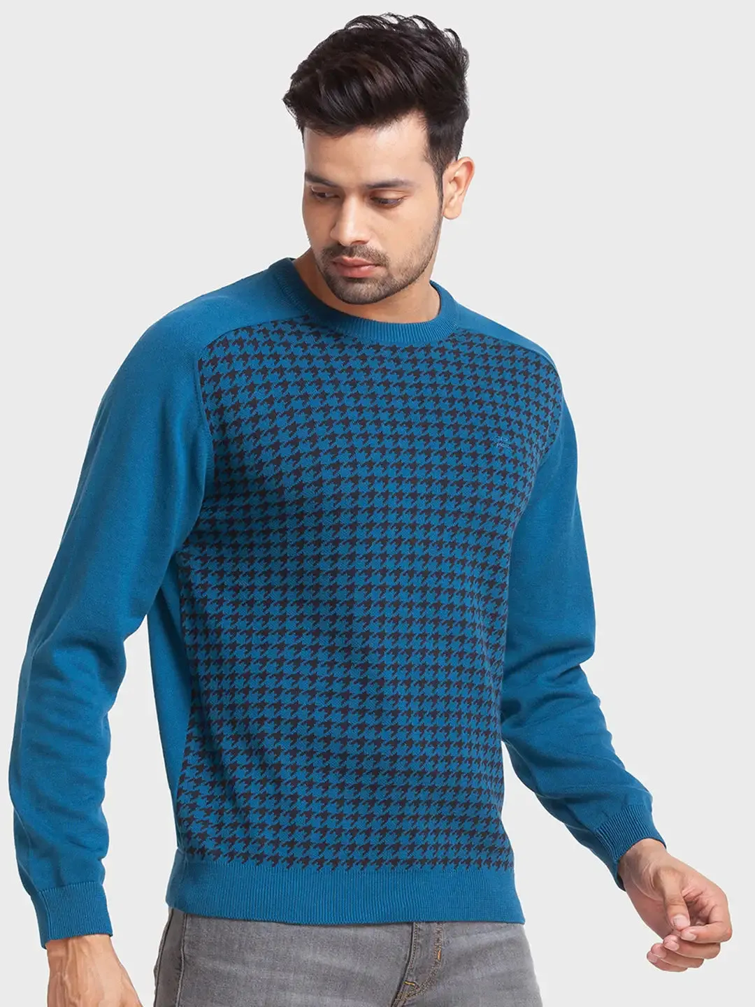 Men Blue Tailored Fit Jacquard Cotton Full Sleeve Round Collar Sweaters