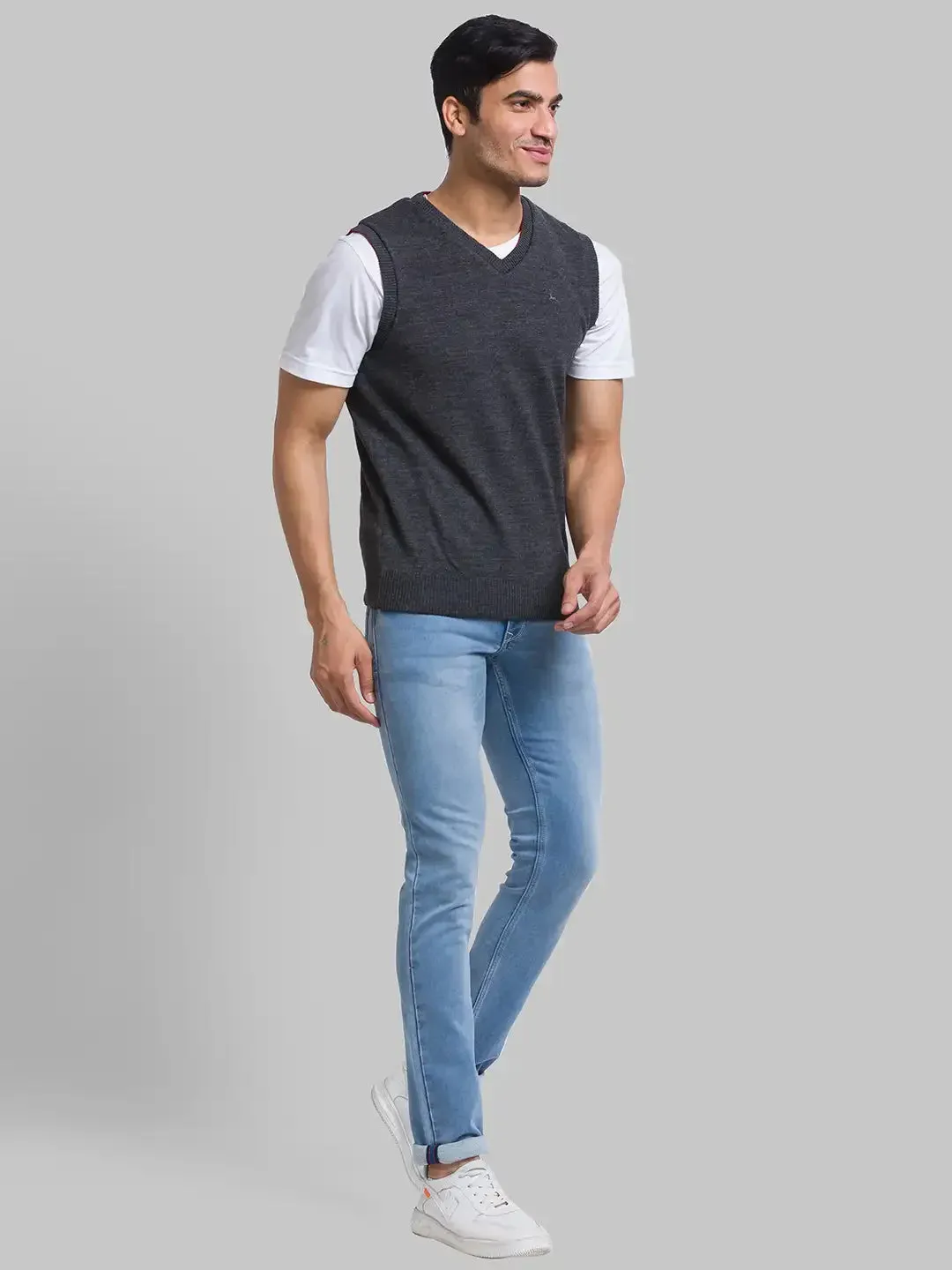 Men Grey Solid Acrylic Sleeveless Sweaters