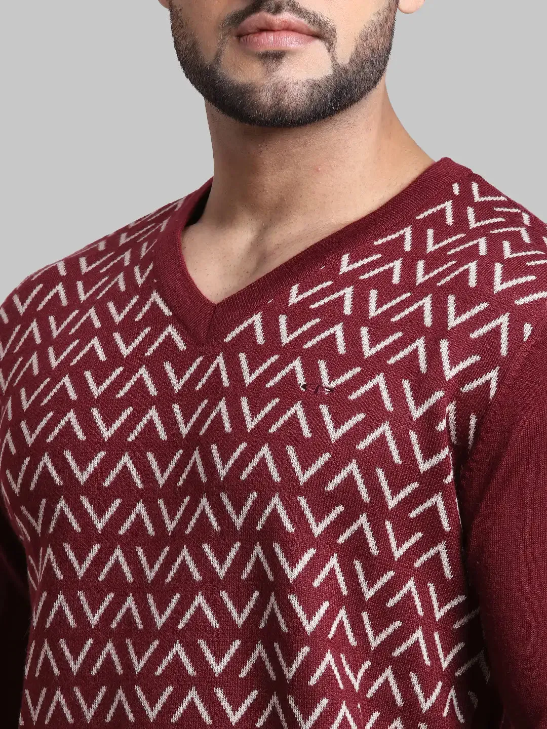 Men Maroon Tailored Fit Jacquard Acrylic Wool Blend Full Sleeve V Neck Collar Sweaters