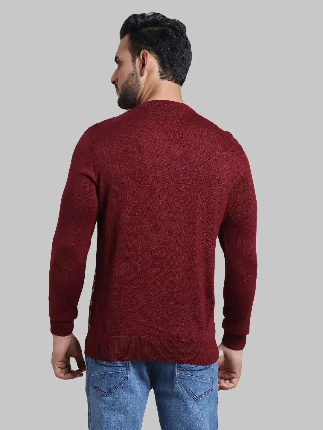 Men Maroon Tailored Fit Jacquard Acrylic Wool Blend Full Sleeve V Neck Collar Sweaters