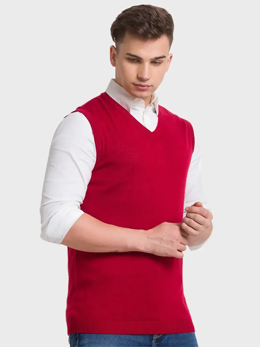 Men Red Classic Fit Solid Merino Wool Acrylic Blend Sleeveless V Neck Collar Sweaters