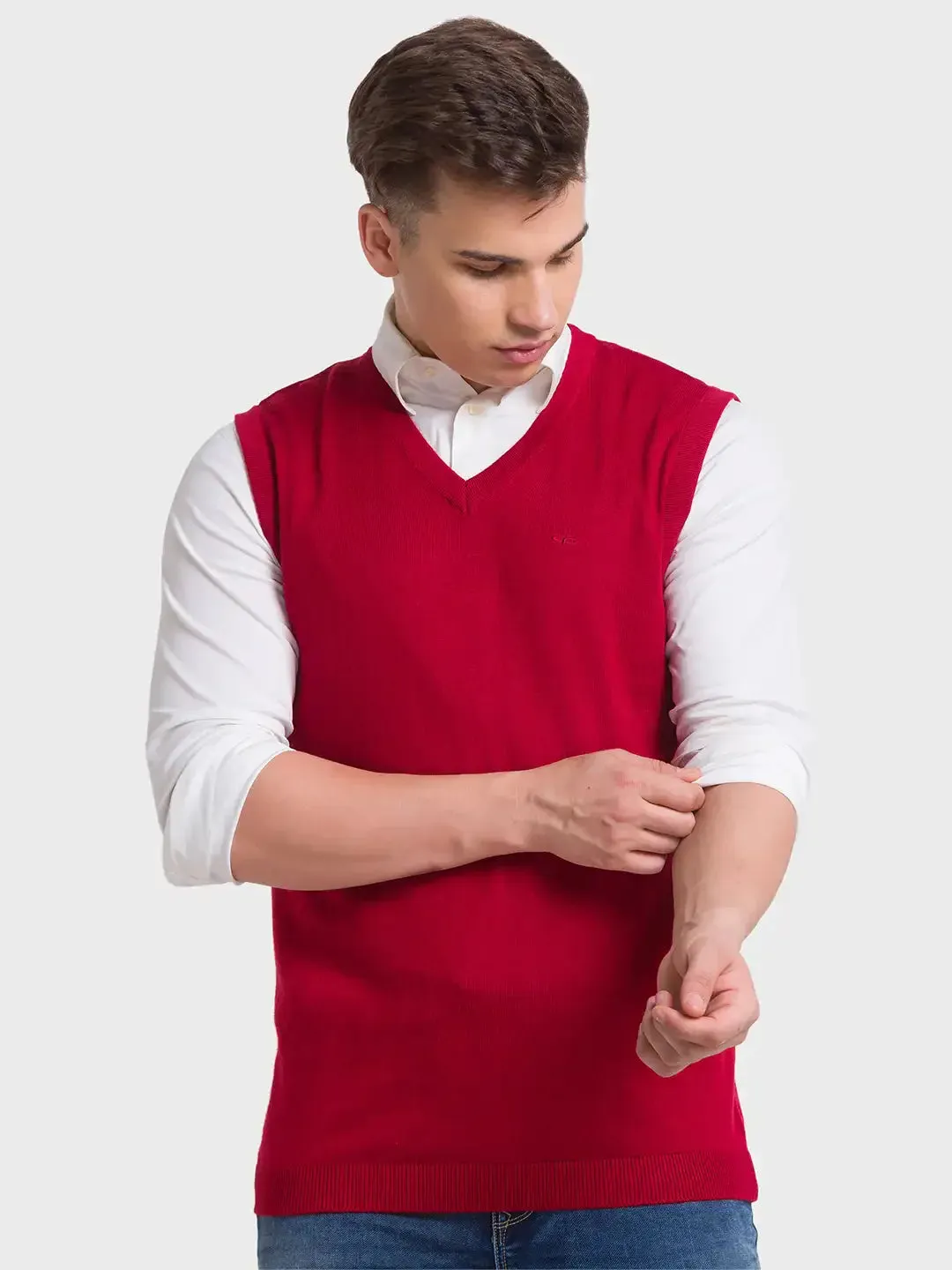 Men Red Classic Fit Solid Merino Wool Acrylic Blend Sleeveless V Neck Collar Sweaters